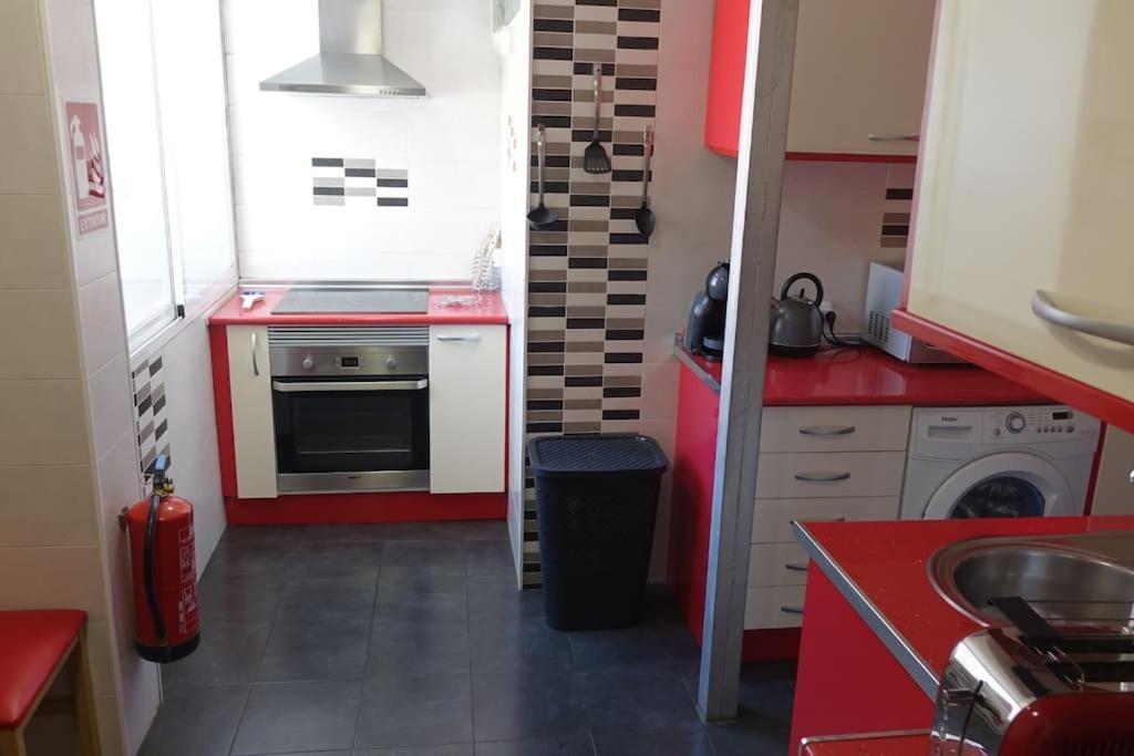 Palomar Mostoles Superhost Con Garaje 5 Pax Exterior photo